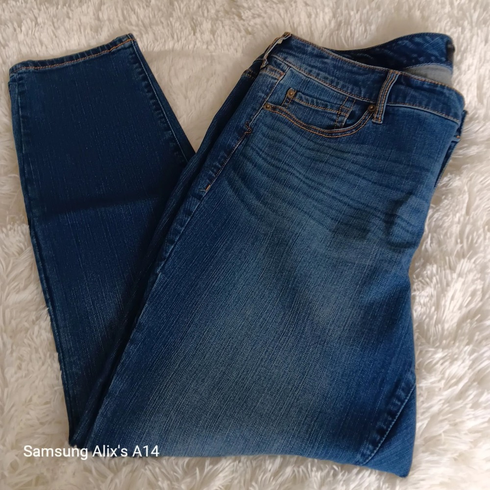 Torrid Premiun  Women's‎ Jeans Stretch Quality Denim Dark Wash Straight Sz 20R